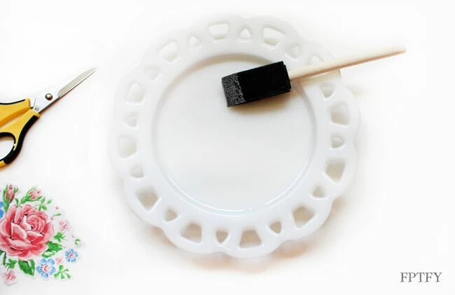 vintage inspired floral plate by FPTFY_4