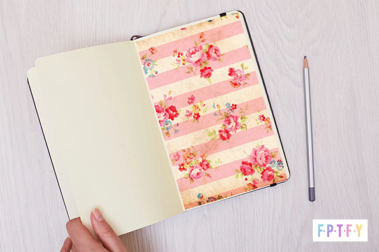 Free Vintage Shabby Digital Papers